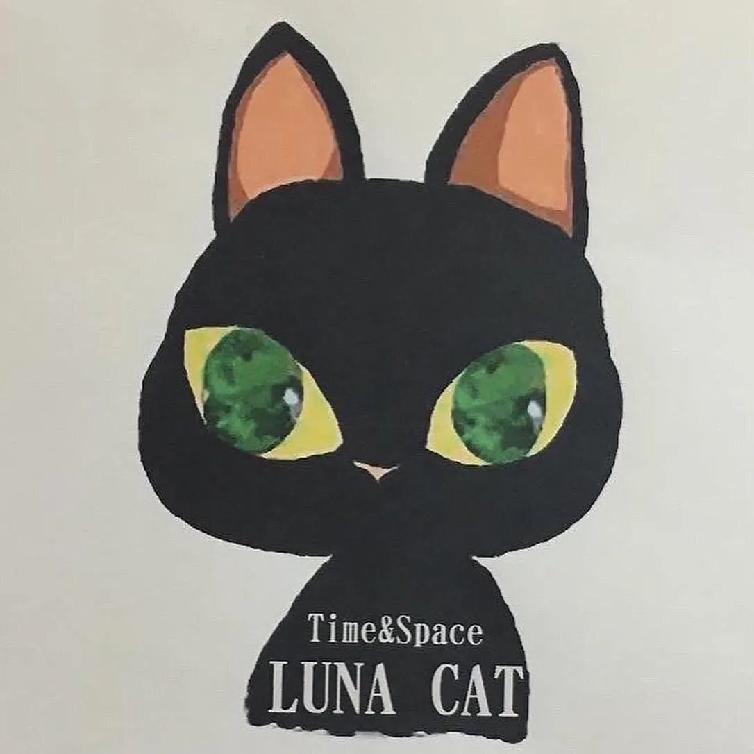 15 LUNA CAT