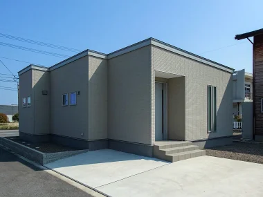 四国中央市寒川町にある木造平屋建中古住宅の外観写真