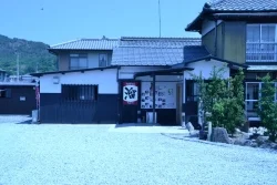 さぬきうどん溜の店舗外観